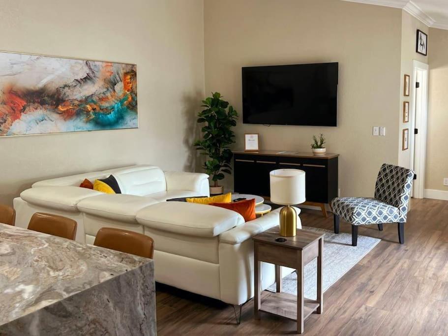 Alluring Luxury Oasis, Modern Comfort & Relaxation Wellington Ngoại thất bức ảnh